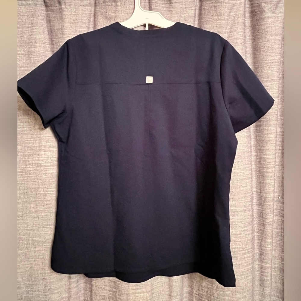 Fabletics V-Neck Scrub Top - Picture 2 of 3